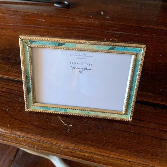 Small Picture Frame - Picture 4 of 5